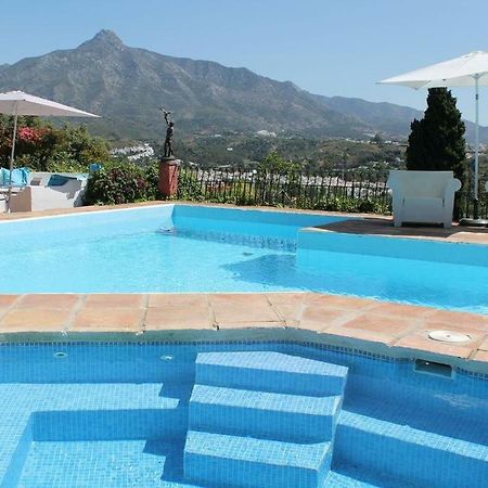 El Castillo De La Colina Hotel Marbella Exterior photo