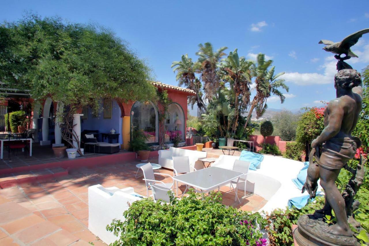 El Castillo De La Colina Hotel Marbella Exterior photo